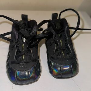Baby iridescent foamposites size 3c Super cute and stylish